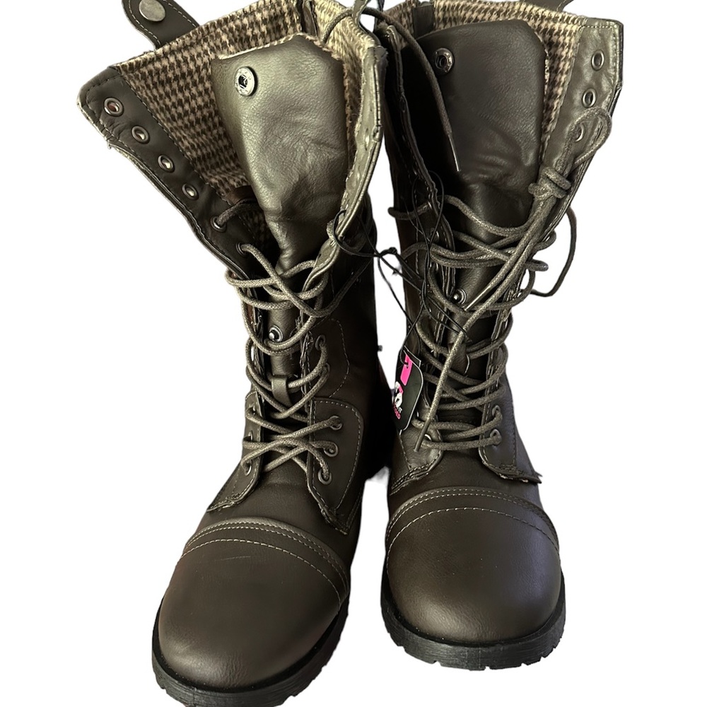 Arden Girls Brown Wear it Down Boots sz8 NWT